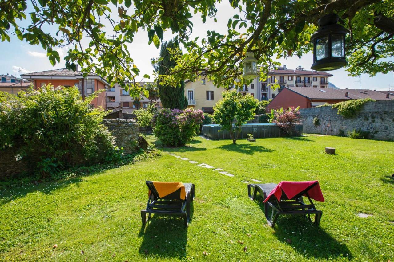 Villa Rachel Intra Buitenkant foto