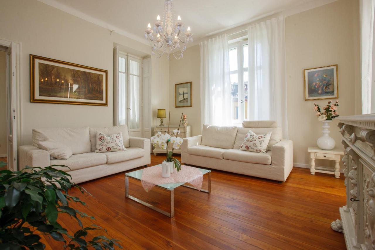 Villa Rachel Intra Buitenkant foto